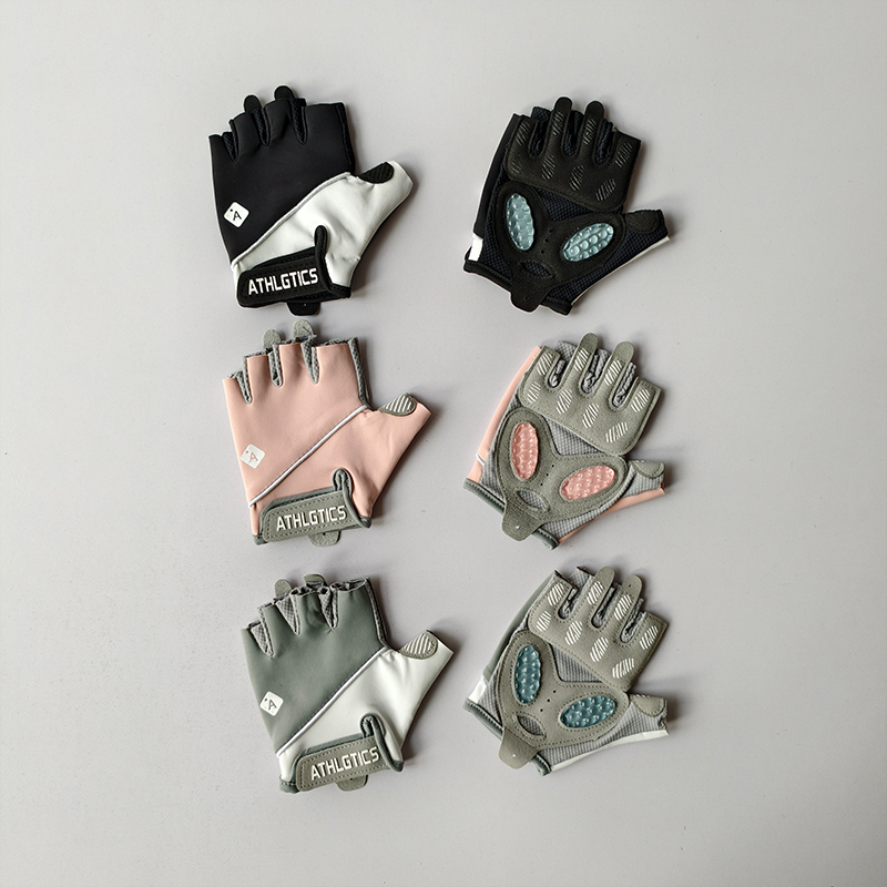 Cycling Glove Padded - フィットネス女性用ハーフフィンガーグローブ抗繭、屋外サイクリングアンチスリップ運動器具鉄ローラー縄跳び