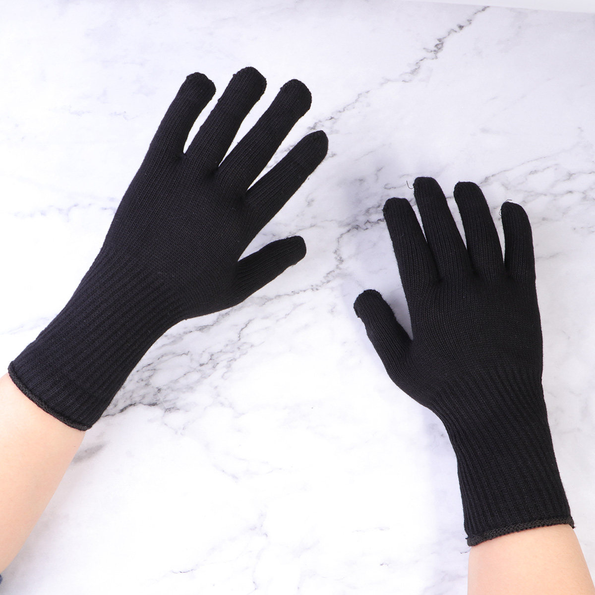 Heat Resistant Glove - 2 ペアの耐熱手袋ヘアカーラーストレートナーフラットアイロンカーリングワンドヘアドライヤー用火傷防止手首保護ブラック
