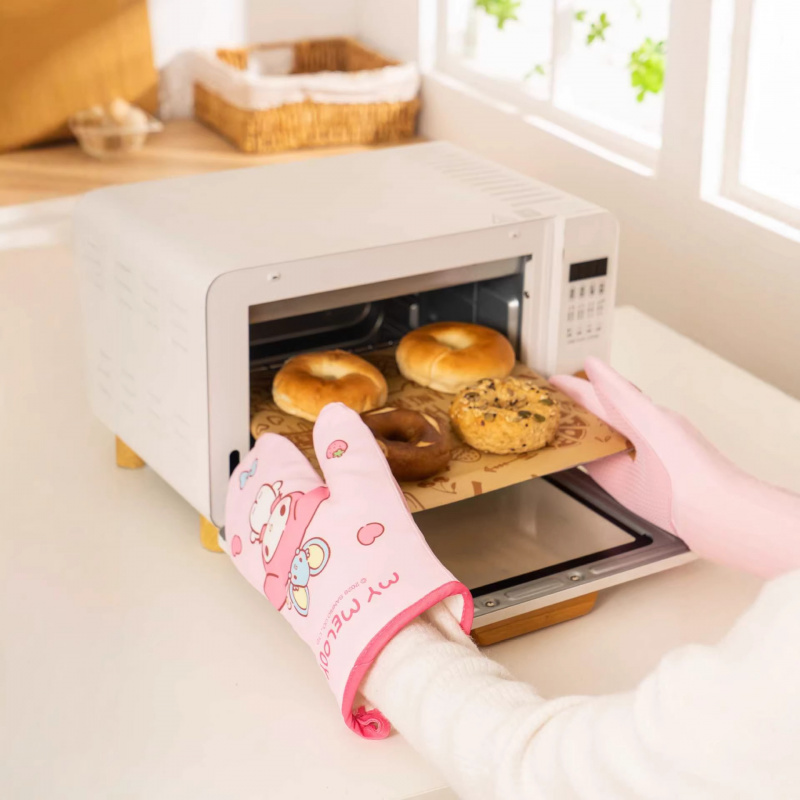 ハローキティ クロミ シリコン手袋 厚手手袋 家庭用耐熱手袋 - Heat Resistant Glove のレビューと価格