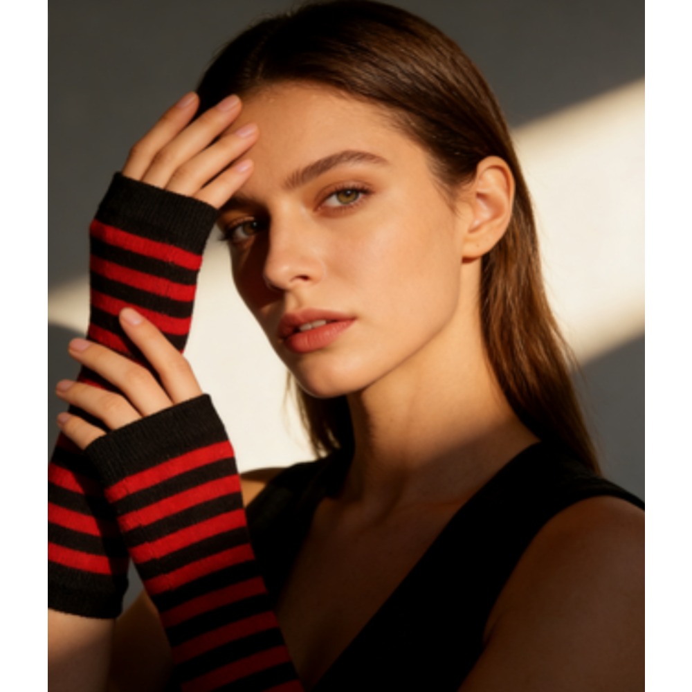 PESENAR レッドブラックストライプフィンガーレスグロー - Fingerless Glove Knit のレビューと価格